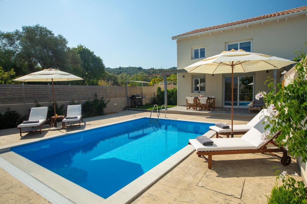 Grappolo Lefkada Villas - Villa Vertzami Just 2 Km From Lefkada Town Apolpaina Exterior photo