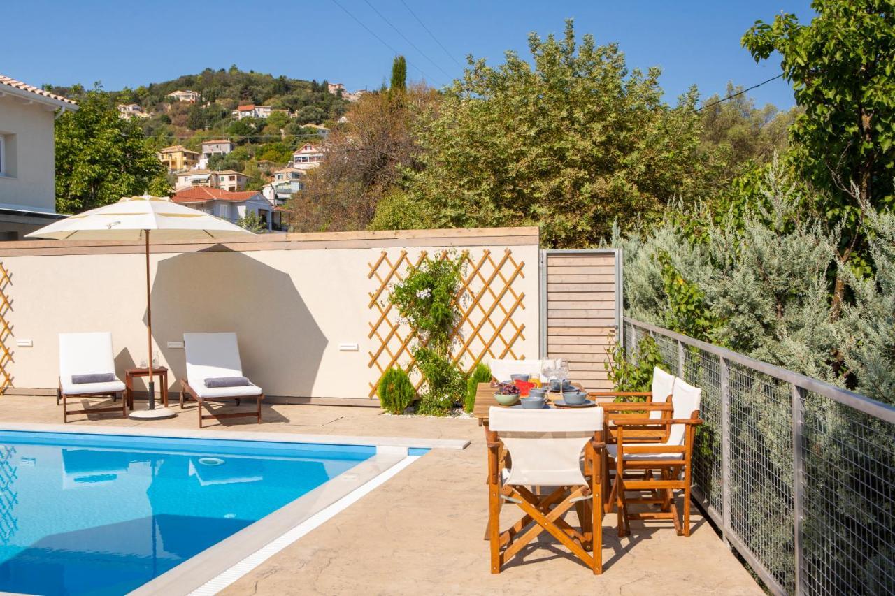 Grappolo Lefkada Villas - Villa Vertzami Just 2 Km From Lefkada Town Apolpaina Exterior photo
