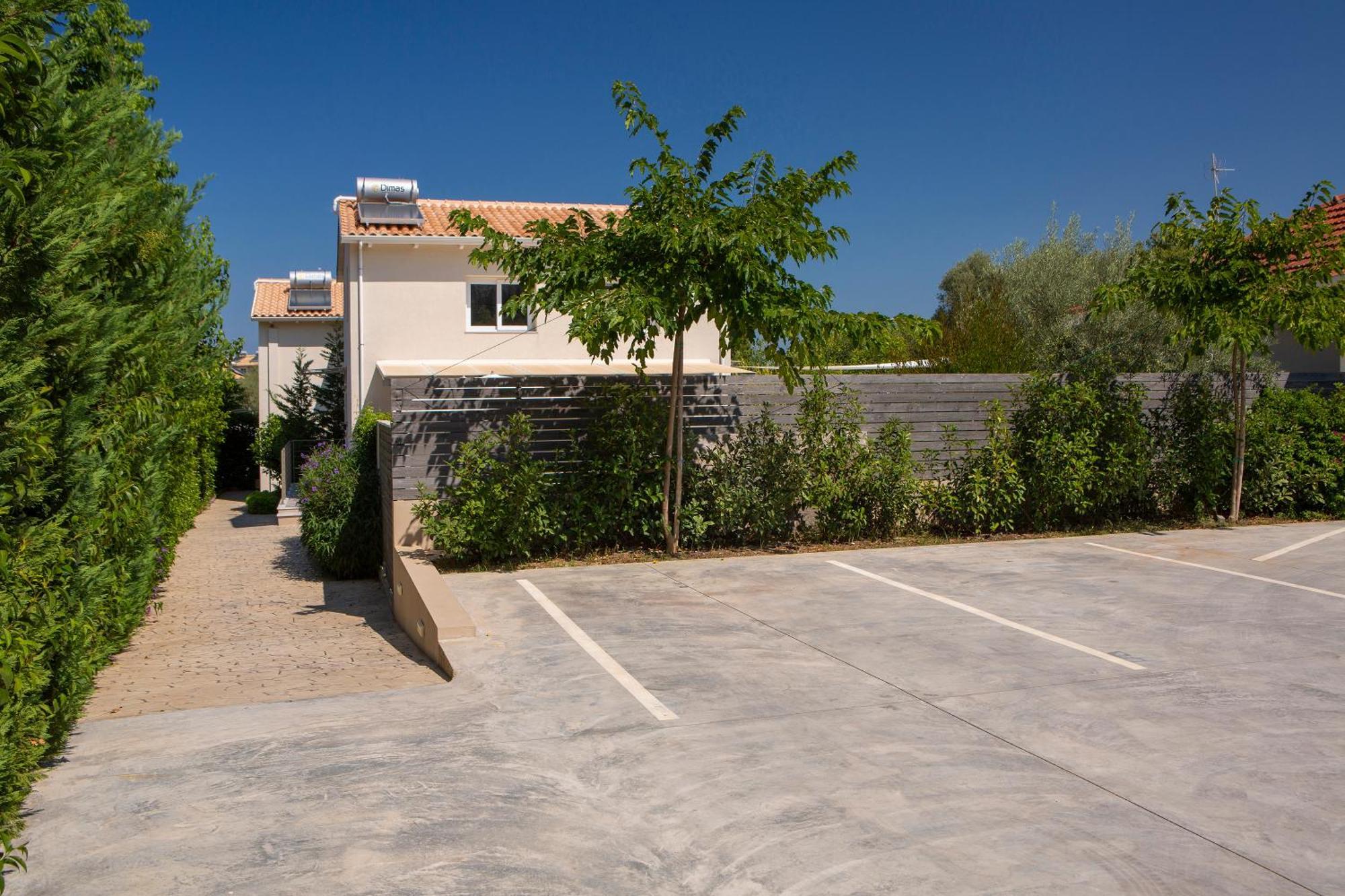 Grappolo Lefkada Villas - Villa Vertzami Just 2 Km From Lefkada Town Apolpaina Exterior photo